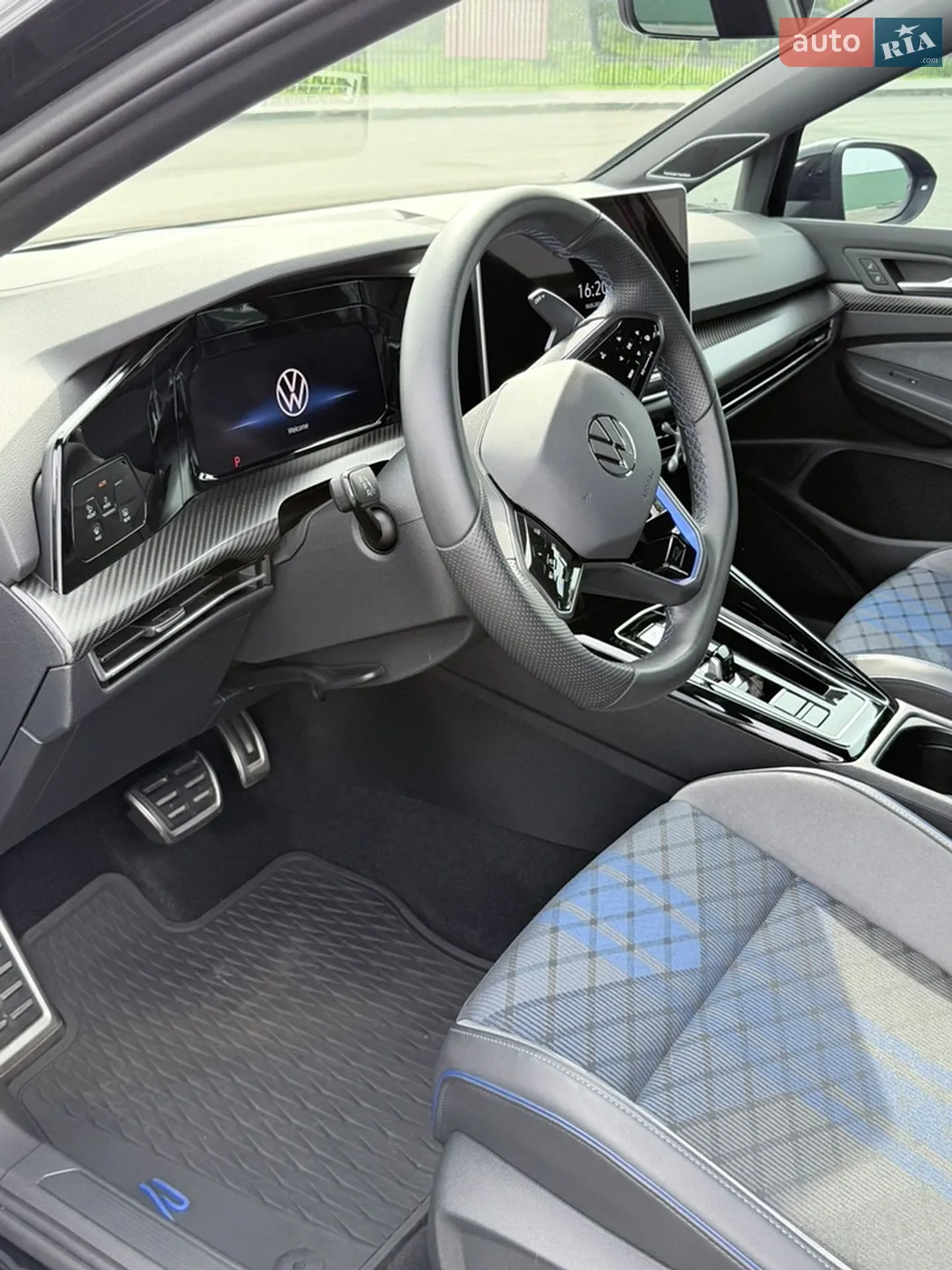 Volkswagen Golf R 2025 VIN WVWFB7CD4SW210886 фото оголошення 13 з 25