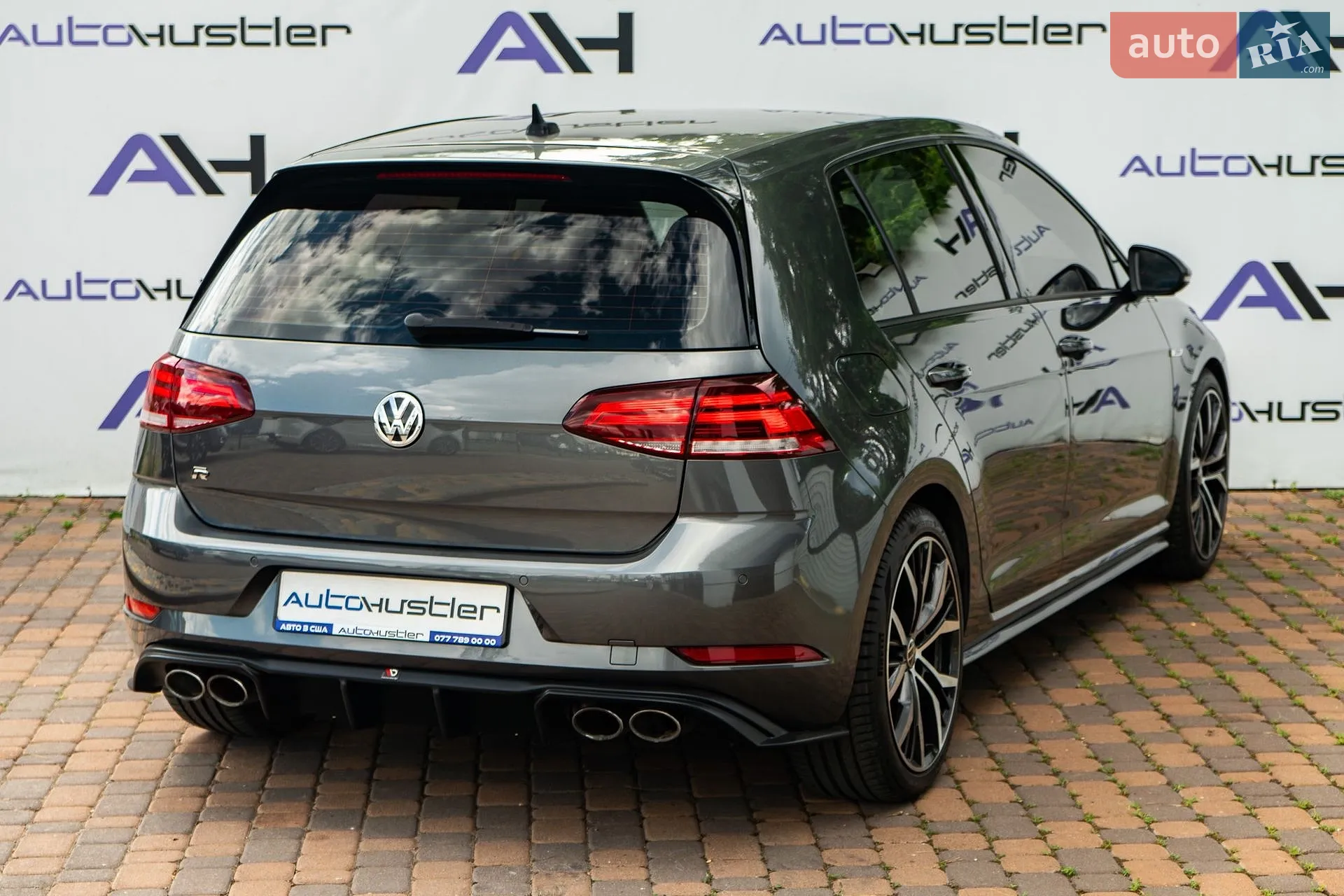 2019 Volkswagen Golf R - мініатюра 25