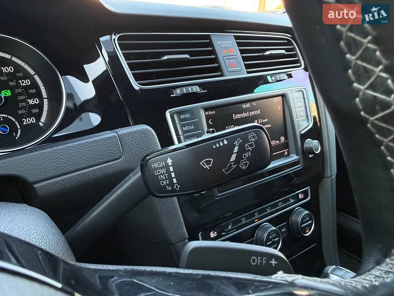 2015 Volkswagen Golf R - мініатюра 23