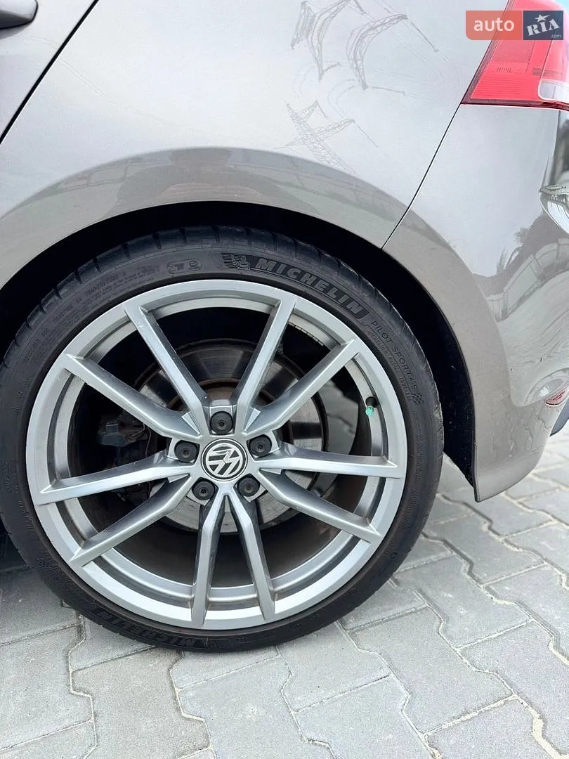 2017 Volkswagen Golf R - мініатюра 8