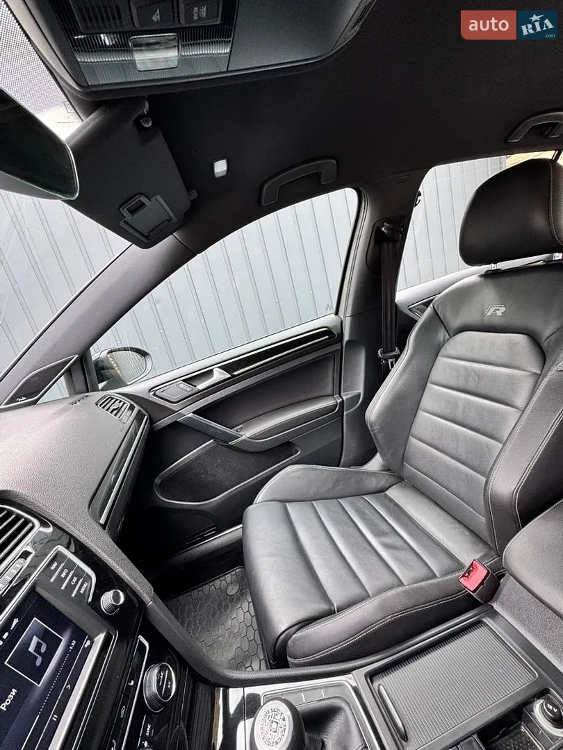 2017 Volkswagen Golf R - мініатюра 24