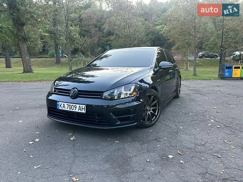 Volkswagen Golf R
