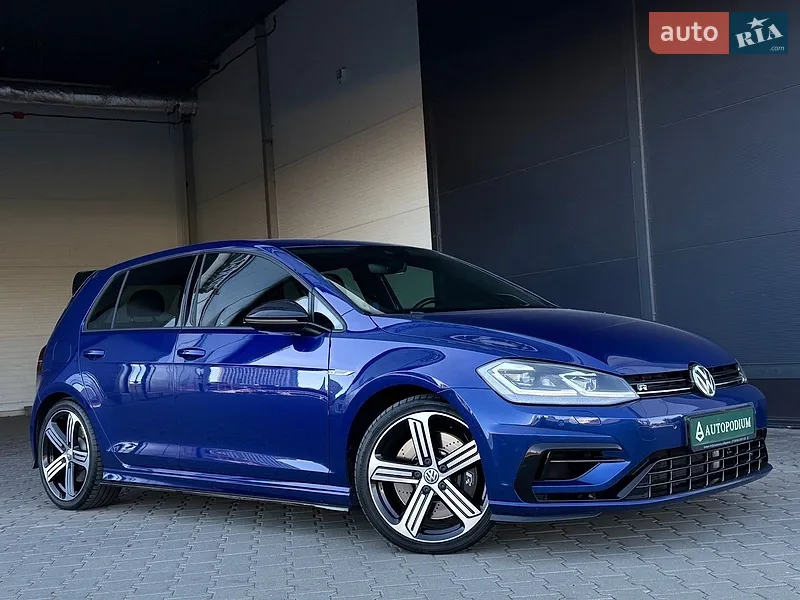 Volkswagen Golf R