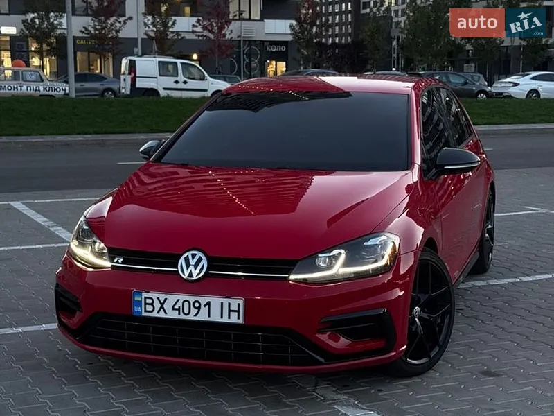 Volkswagen Golf R
