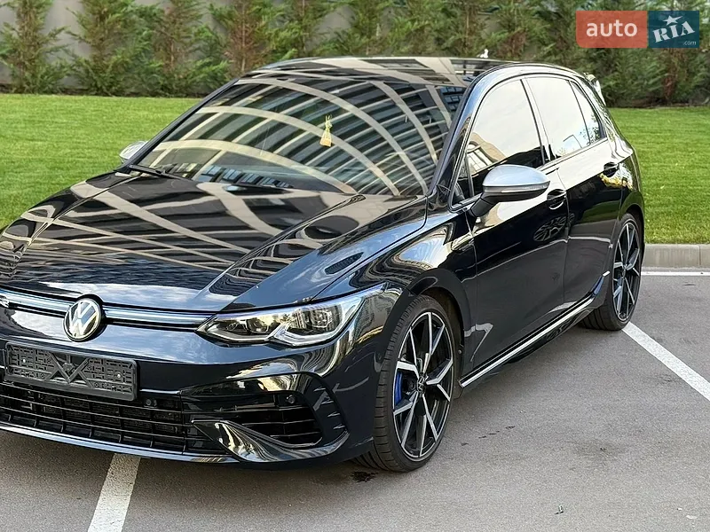 Volkswagen Golf R