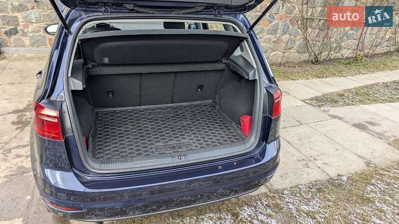 Микровэн Volkswagen Golf Sportsvan 2016 в Жашкове