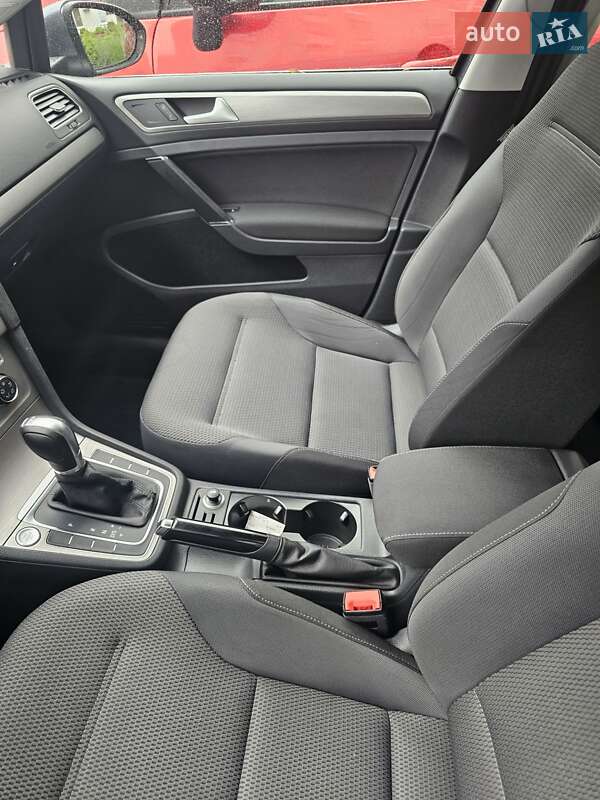 Микровэн Volkswagen Golf Sportsvan 2015 в Киеве