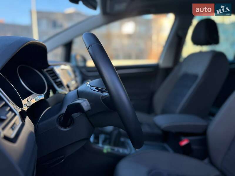 Микровэн Volkswagen Golf Sportsvan 2017 в Киеве