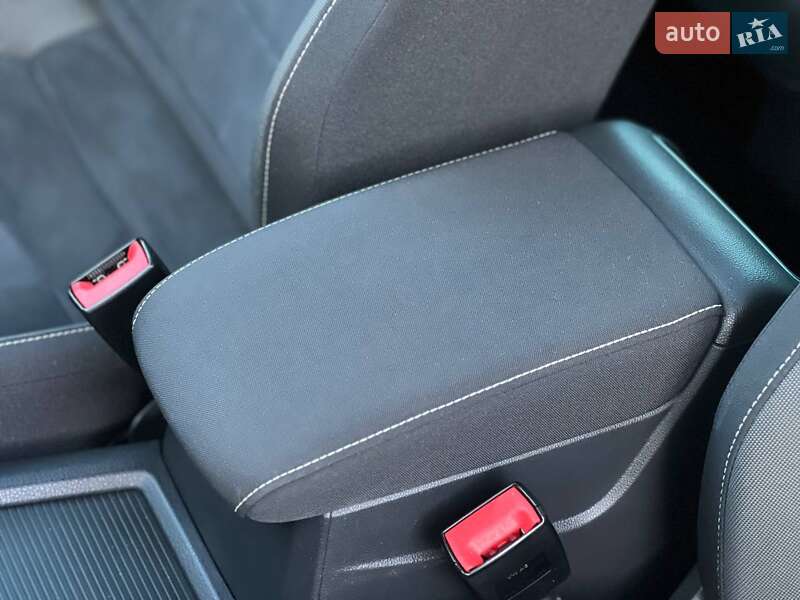 Микровэн Volkswagen Golf Sportsvan 2017 в Киеве