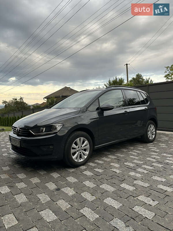 Микровэн Volkswagen Golf Sportsvan 2015 в Сторожинце