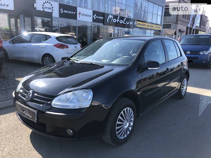 Volkswagen Golf V