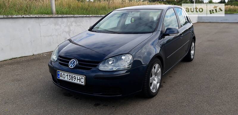 Volkswagen Golf V