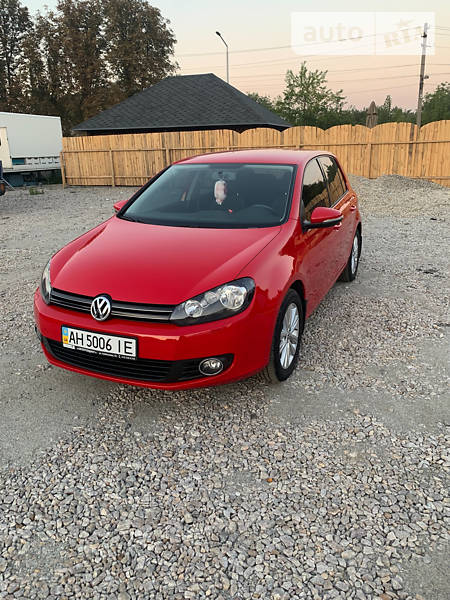 Volkswagen Golf VI