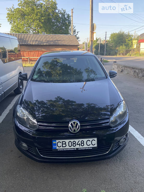 Volkswagen Golf VI