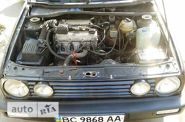 Хэтчбек Volkswagen Golf 1987 в 