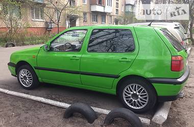 Хэтчбек Volkswagen Golf 1994 в Киеве