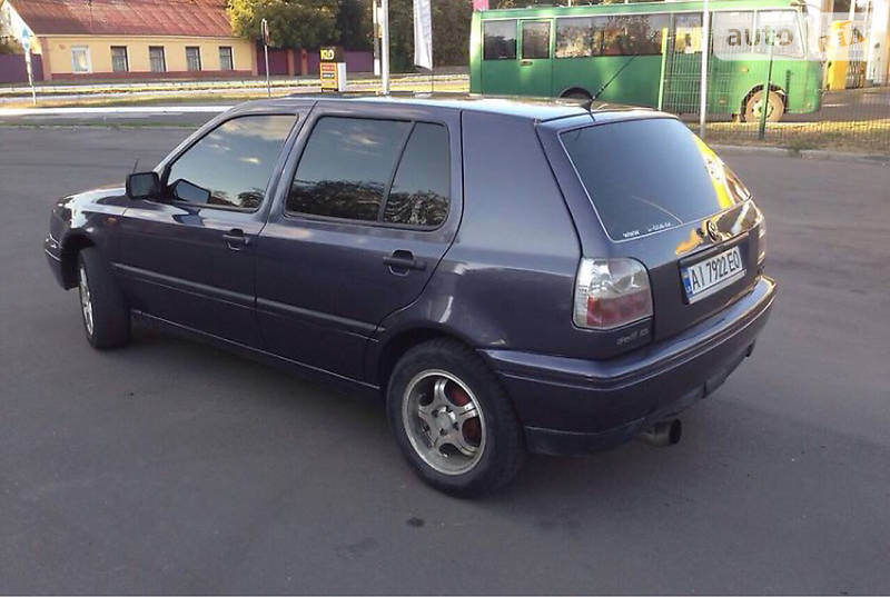 Хэтчбек Volkswagen Golf 1996 в Борисполе