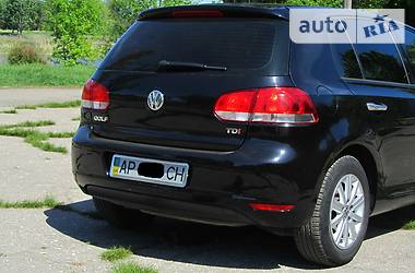 Хэтчбек Volkswagen Golf 2012 в Запорожье