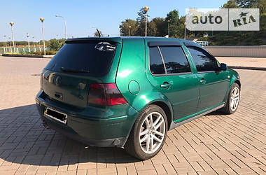 Хэтчбек Volkswagen Golf 2000 в Мариуполе