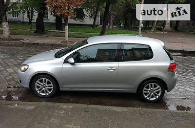 Хэтчбек Volkswagen Golf 2010 в Дрогобыче