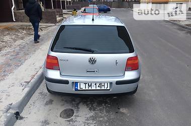 Хэтчбек Volkswagen Golf 1999 в Киеве