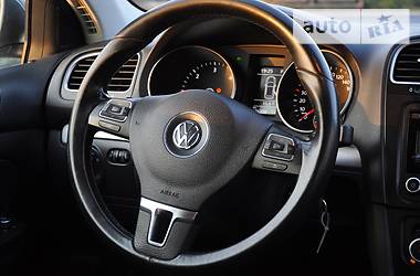 Универсал Volkswagen Golf 2011 в Самборе