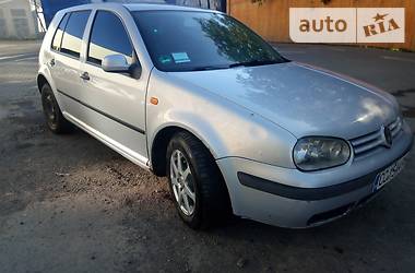 Хэтчбек Volkswagen Golf 1999 в Черновцах