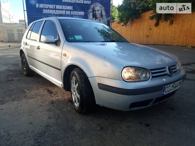 Хэтчбек Volkswagen Golf 1999 в Черновцах