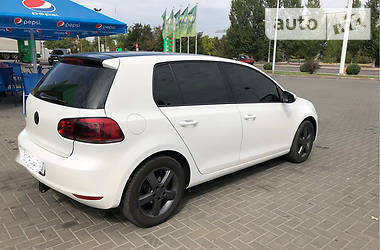 Хэтчбек Volkswagen Golf 2011 в Херсоне