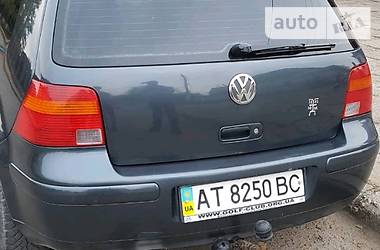 Хетчбек Volkswagen Golf 2001 в Коломиї