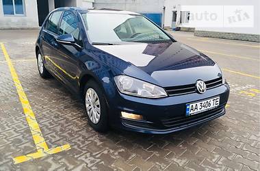 Хэтчбек Volkswagen Golf 2013 в Киеве