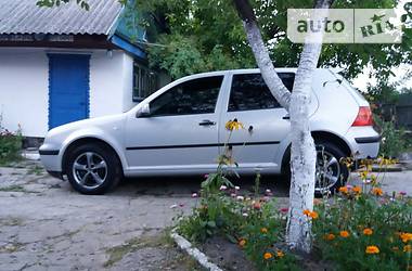 Хэтчбек Volkswagen Golf 2000 в Житомире