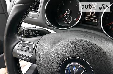 Универсал Volkswagen Golf 2012 в Дубно