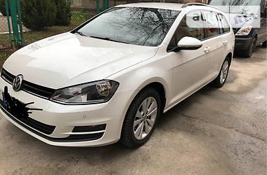 Універсал Volkswagen Golf 2014 в 