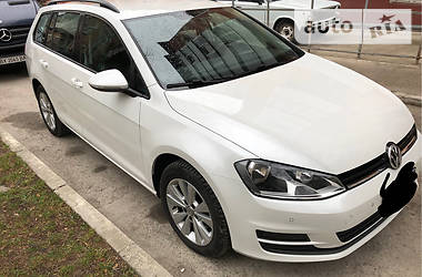 Універсал Volkswagen Golf 2014 в 
