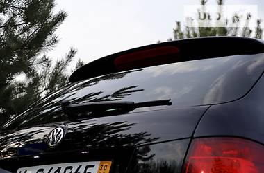 Универсал Volkswagen Golf 2010 в Дрогобыче