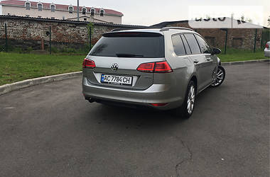 Универсал Volkswagen Golf 2015 в Луцке