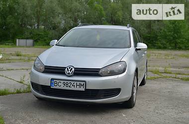 Универсал Volkswagen Golf 2011 в Дрогобыче