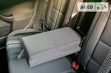 Универсал Volkswagen Golf 2012 в 
