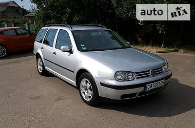 Універсал Volkswagen Golf 2003 в Черкасах