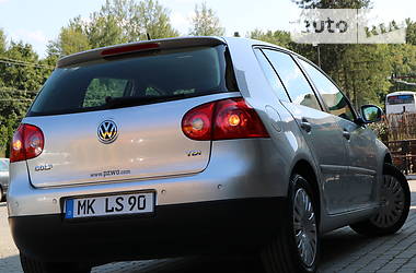 Хэтчбек Volkswagen Golf 2008 в Трускавце