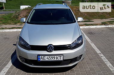 Універсал Volkswagen Golf 2011 в 