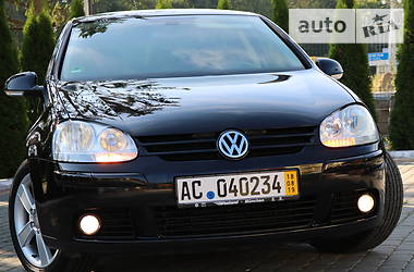 Хэтчбек Volkswagen Golf 2008 в Трускавце