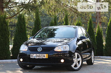 Хэтчбек Volkswagen Golf 2008 в Трускавце