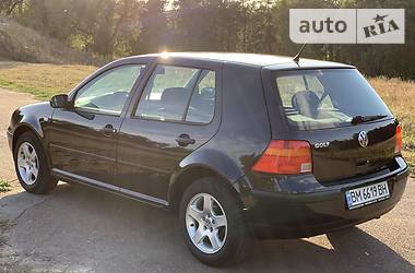 Хэтчбек Volkswagen Golf 1999 в Тростянце