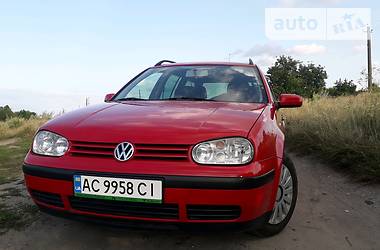 Універсал Volkswagen Golf 2000 в Ковелі