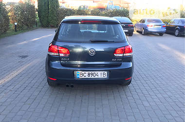 Хэтчбек Volkswagen Golf 2009 в Львове