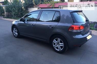 Хэтчбек Volkswagen Golf 2010 в Одессе