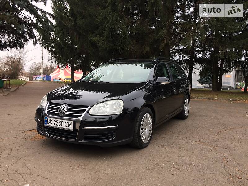 Универсал Volkswagen Golf 2007 в Ровно