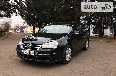 Универсал Volkswagen Golf 2007 в Ровно